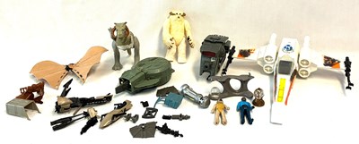 Lot 147 - Selection of Kenner Star Wars vintage 3 3/4" figures, vehicles and accessories