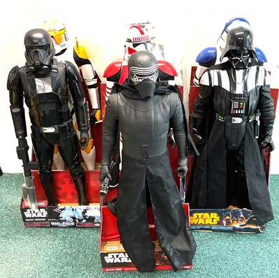 Lot 124 - Hasbro, Disney & Jakks Pacific Star Wars Giant Size (31") figures x 7