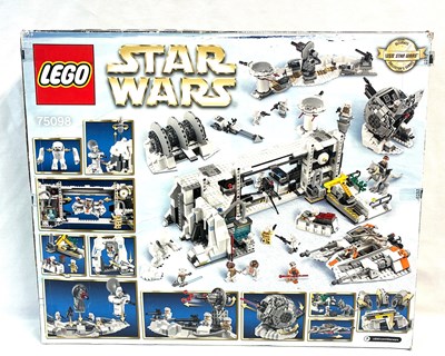 Lot 91 - Lego Star Wars set number 75098 Assault on Hoth MIB