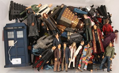 Lot 73 - Doctor Who Mixed Selection of Figures & Other Items.