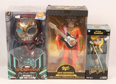 Lot 218 - Character Figures - Mixed Group of 3x.