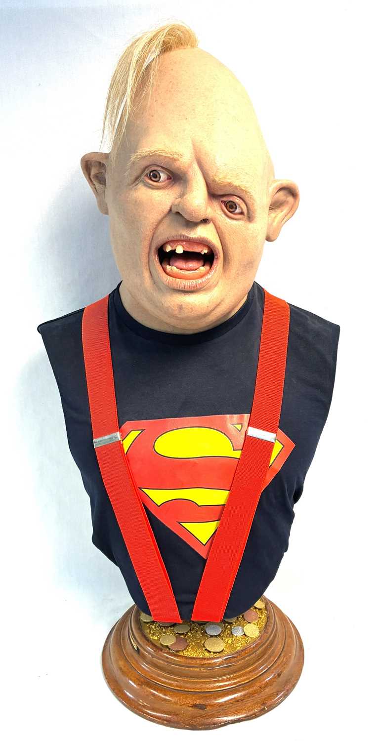 319 - The Goonies 1:1 scale Sloth Bust