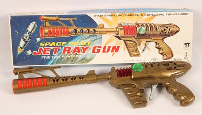 Lot 426 - KO - TAIYO (Japan) G-64 Space Pilot - Jet Ray Gun.
