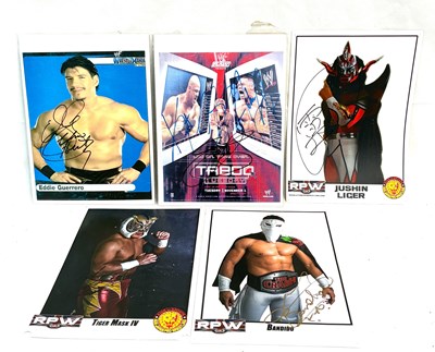 Lot 469 - Wrestling hand signed pictures x 5