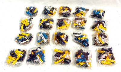Lot 545 - Bluebird vintage Manta Force figure factory Over Stock packs x 20 MISP
