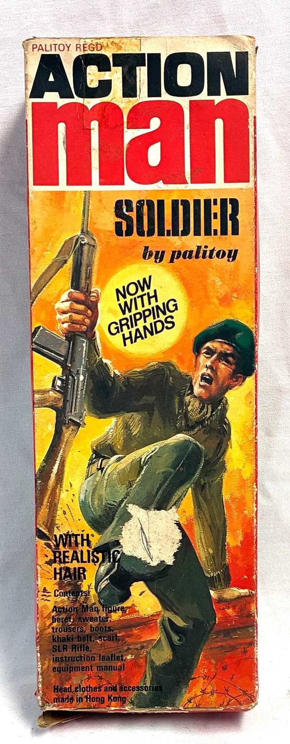 Lot 80 - Palitoy vintage Action Man Soldier (1975) Flock Head brown Hair, Gripping Hands MIB