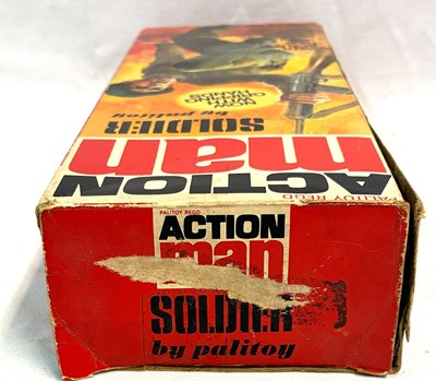 Lot 80 - Palitoy vintage Action Man Soldier (1975) Flock Head brown Hair, Gripping Hands MIB
