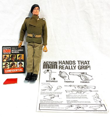 Lot 80 - Palitoy vintage Action Man Soldier (1975) Flock Head brown Hair, Gripping Hands MIB