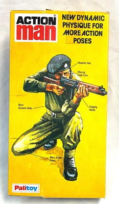 Lot 82 - Palitoy vintage Action Man Soldier (1979) Flock Head brown Hair, Gripping Hands, Eagle Eyes MIB