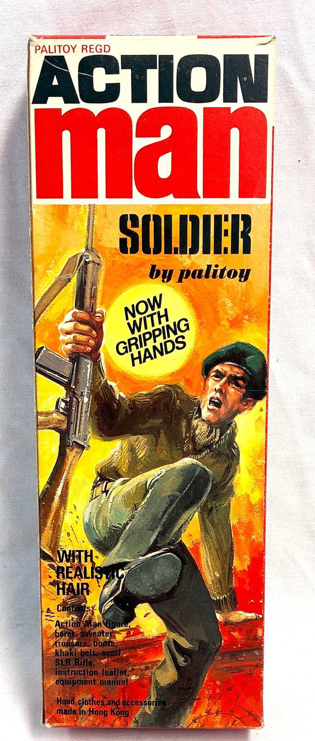 Lot 83 - Palitoy vintage Action Man Soldier (1975) Flock Head brown Hair, Gripping Hands (light trousers) MIB