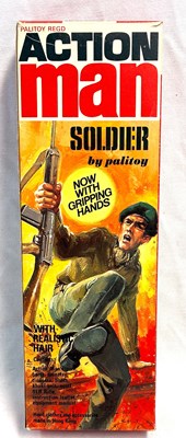 Lot 83 - Palitoy vintage Action Man Soldier (1975) Flock Head brown Hair, Gripping Hands (light trousers) MIB
