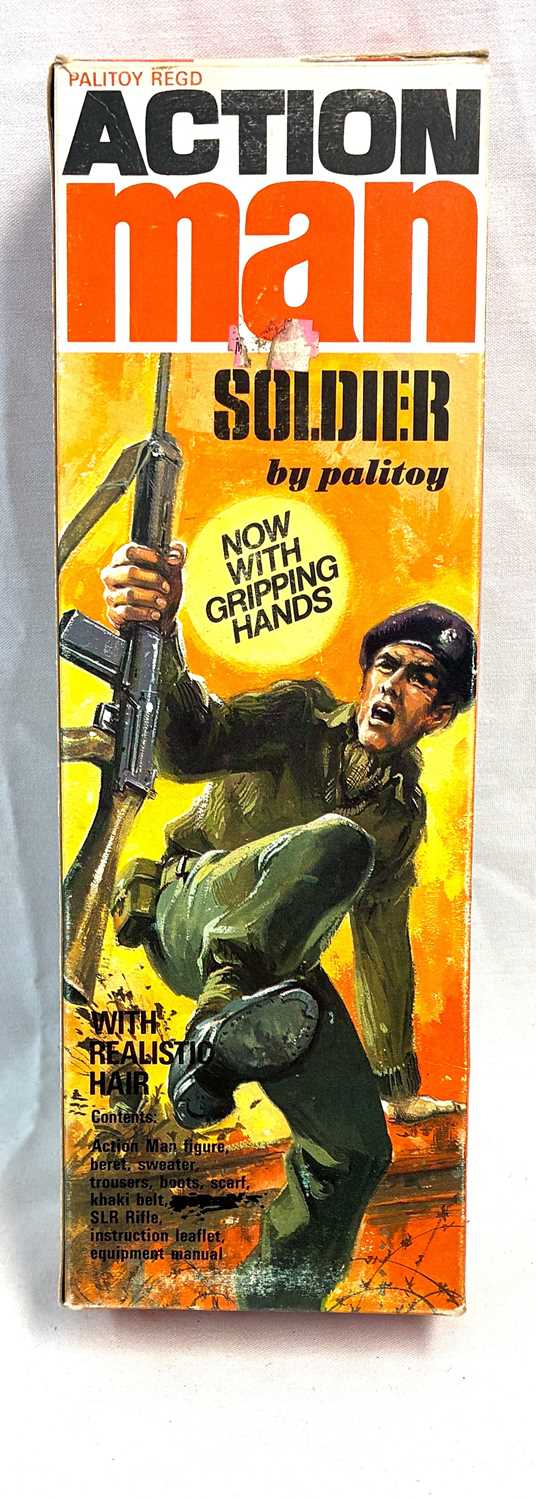 Lot 85 - Palitoy vintage Action Man Soldier (1975) Flock Head brown Hair, Gripping Hands (dark jumper) MIB