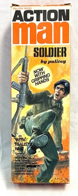 Lot 85 - Palitoy vintage Action Man Soldier (1975) Flock Head brown Hair, Gripping Hands (dark jumper) MIB