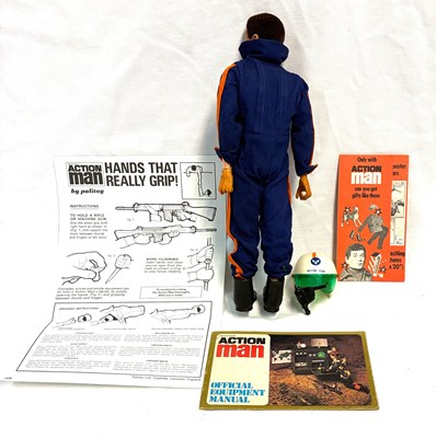 Lot 90 - Palitoy vintage Action Man Helicopter Pilot (1975) Flock Head brown Hair, Gripping Hands (reverse box sides variant) MIB